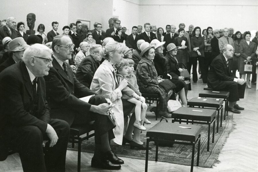 1. zleva sedící Jan Lauschmann